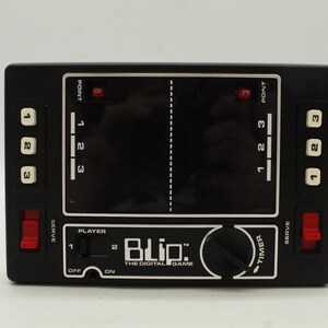 Vintage Blip Tomy 1977 Electronic Digital Game Works in Original Box (S4327)