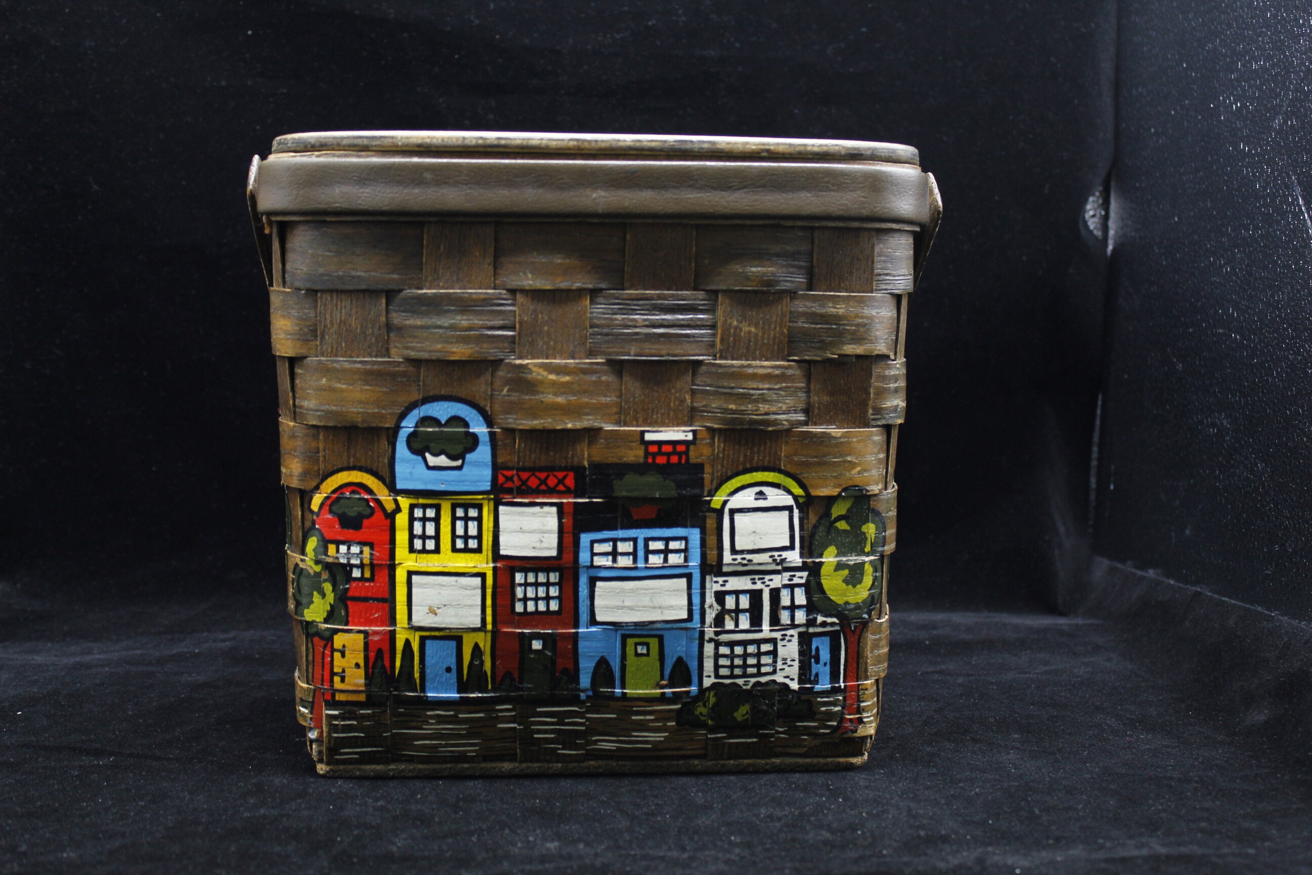 カロナン　バスケット Vintage Paradise Caro Nan Leonard Painted Red Quilted Lucky