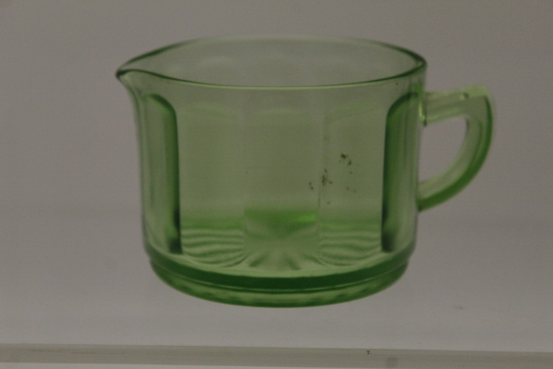 Vintage Vasaline Indiana Uranium Glass Creamer Squat Gravy Pitcher