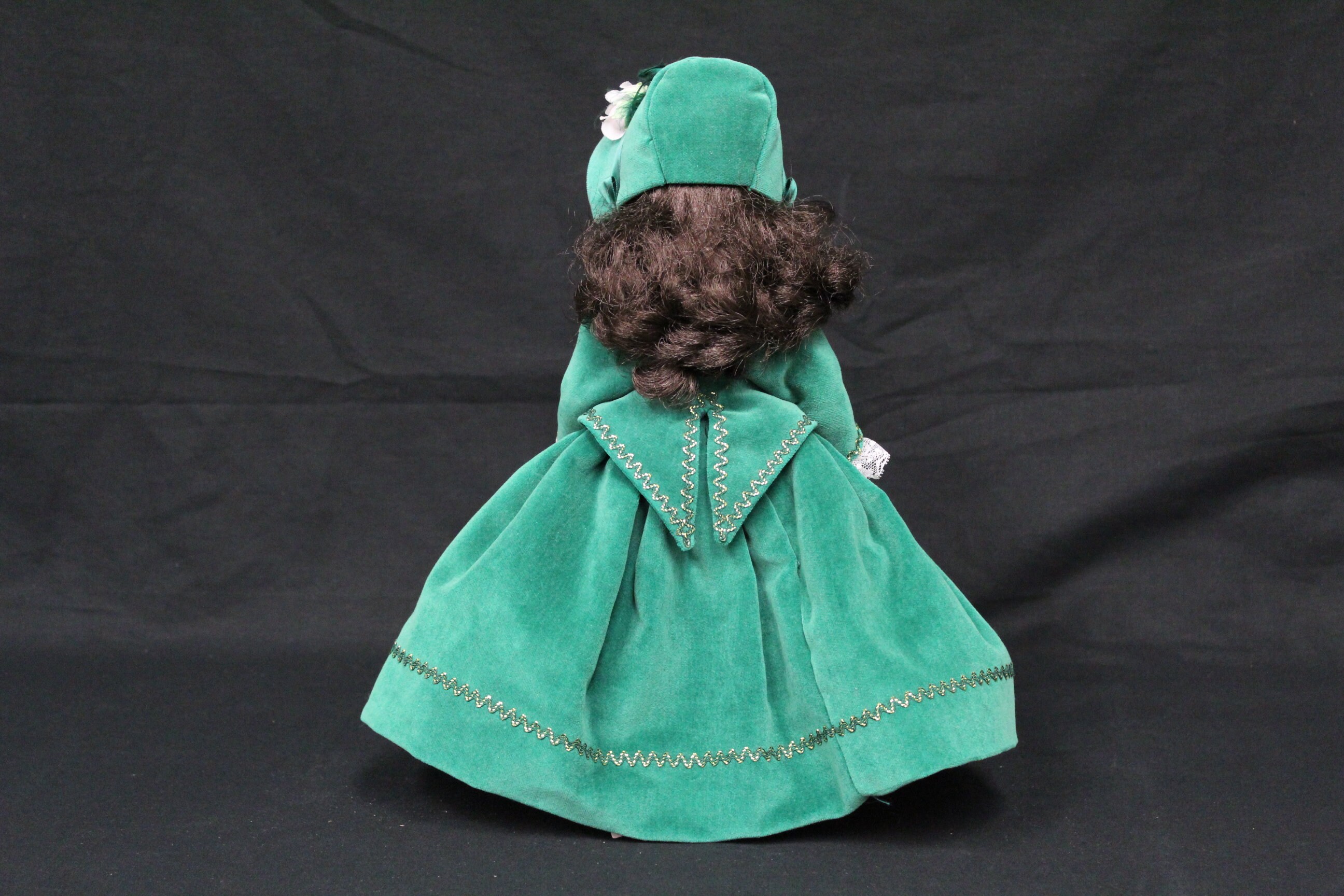 Vintage Madame Alexander 'scarlett Jubilee' 1980s Vinyl Doll in