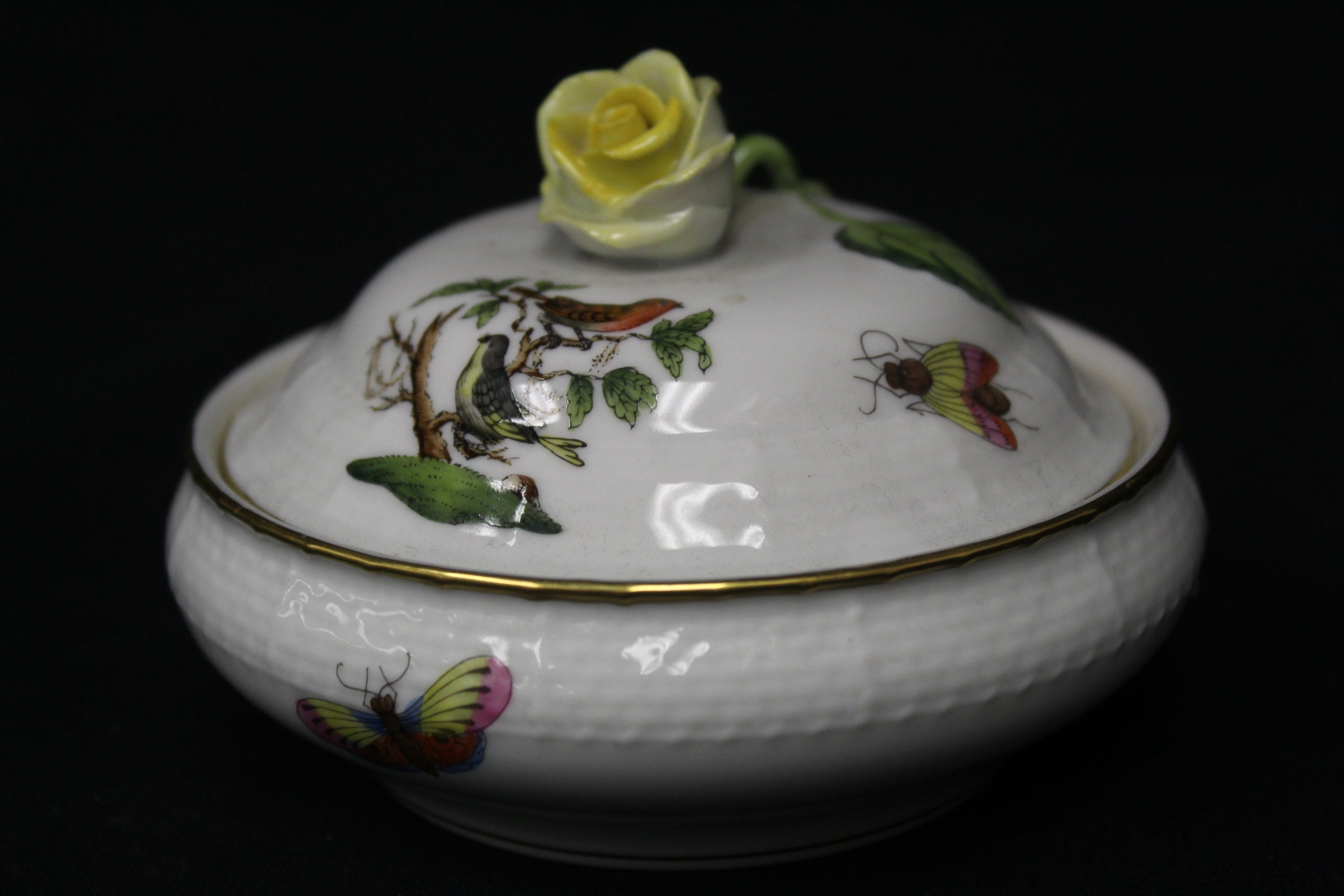Vintage Herend Hungary Handpainted Porcelain Trinket Box Birds