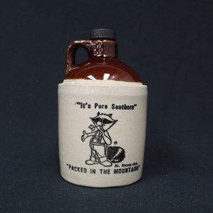Vintage Racoon Mountain Sorghum Syrup Bottle (V6688)