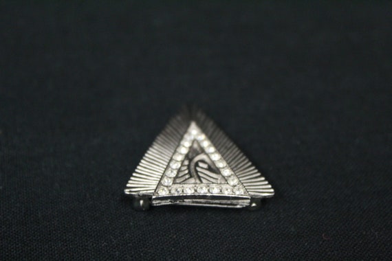 Vintage Silver Triangle Brooch  (V2113) - image 1