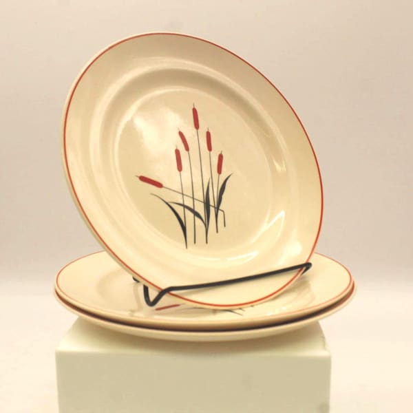 Vintage Universal Cattail Sears Set of Two Dinner Plates (S2635)