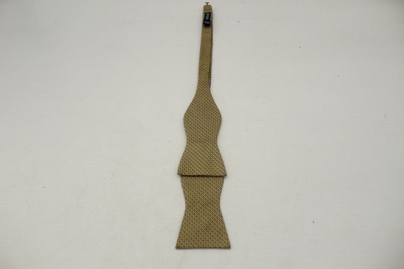 Vintage Cremieux Silk Bow Tie (S305) - image 1