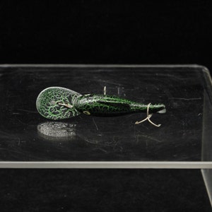 Vintage Fishing Lure Green (V7860)