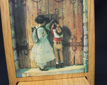 Vintage Wood Handmade Bookshelf with Sliding Bookends Decoupaged with Children at School (V1387)