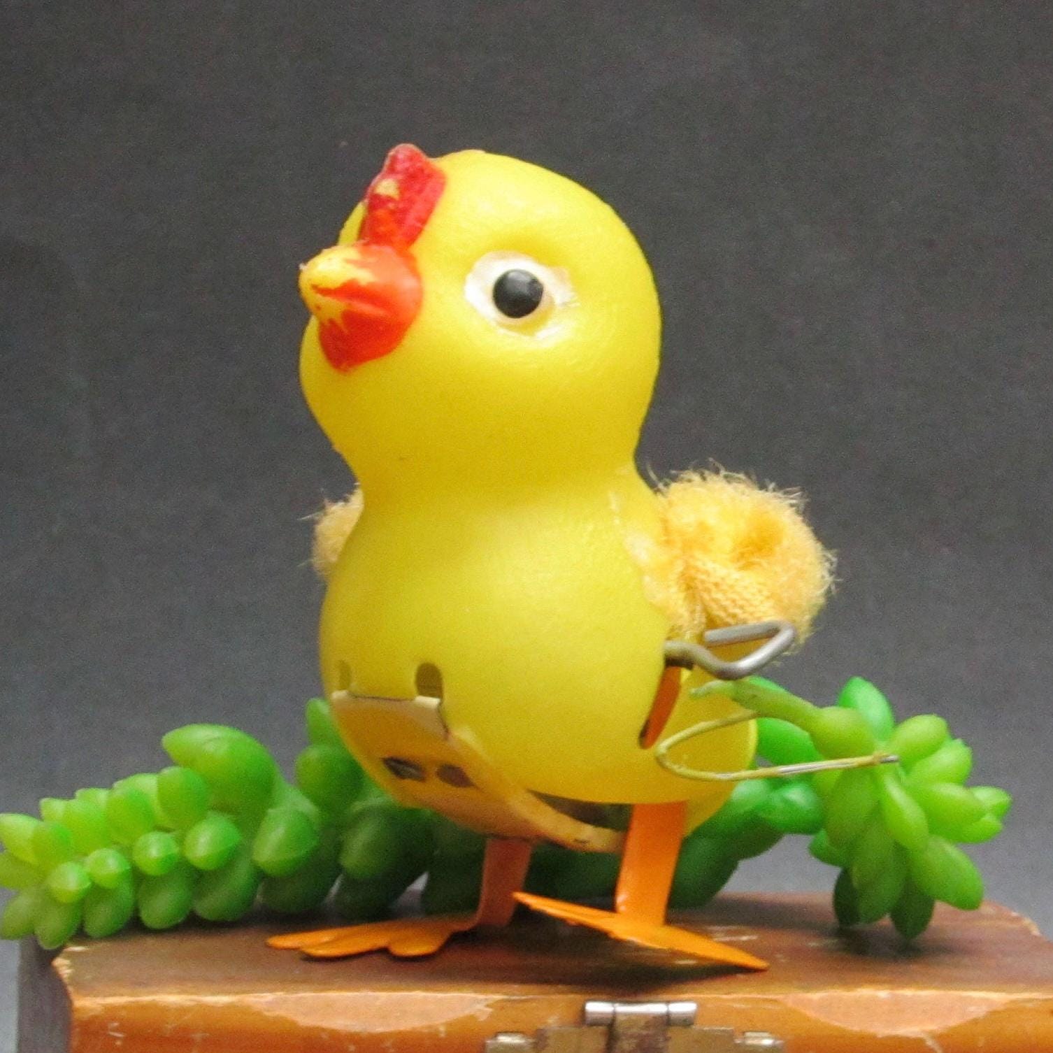 【ひよこ】 Vintage Hard Plastic Japanese Yellow Chick Wind up Toy (E12018) - Etsy