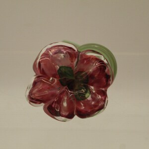 Vintage Pulled Art Glass Pink/Burgundy Flower (V10550)