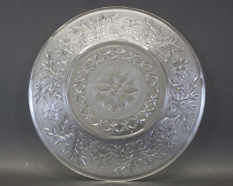 Vintage Floral Pressed Clear Glass Dinner Plates Set of 2 Etsy