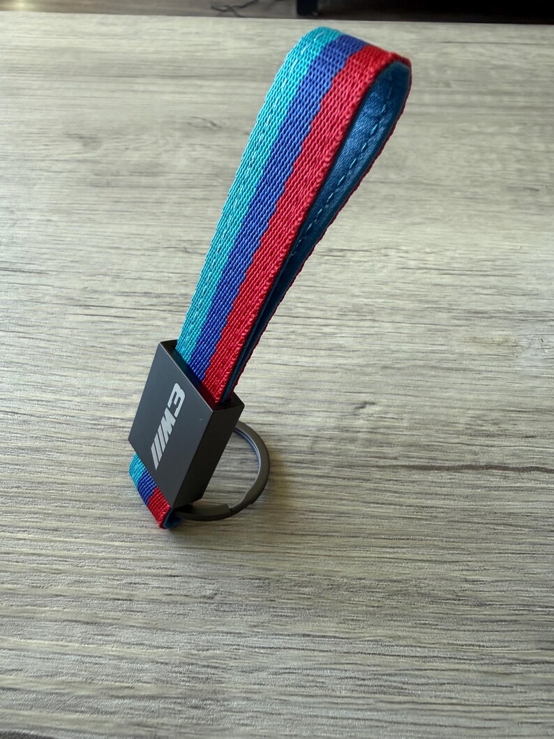 Llavero BMW M3 con colores M - Etsy España