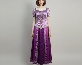 Elegant Medieval Purple and Green Renaissance Gown With Flowing Sleeves,  Lace-up Bodice  Perfect for Costume Parties Historical Events - Etsy