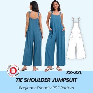 Puede incluir: Un mono de tirantes anudados de color verde azulado con perneras anchas, que se muestra en un modelo de frente y de espalda. La imagen también incluye un dibujo lineal del mono y el texto "XS-3XL" y "Tie Shoulder Jumpsuit".