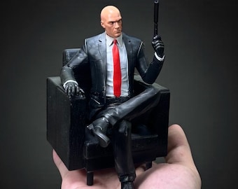 Professional Assassin Figurine Resin Statue Office Desk Decor Gift Collectible