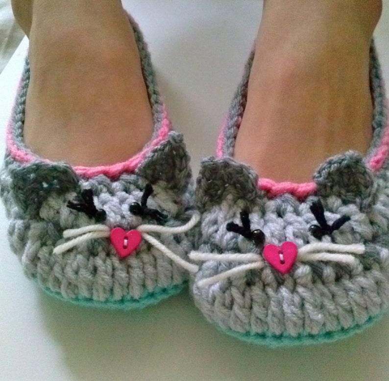 Kitty Cat Slippers Crochet Pattern 208 PDF Instant Download Little Girl sizes 10-3 image 4