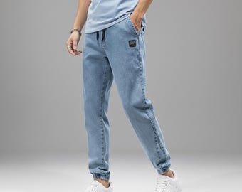 Men Denim Jogger Pants, Casual Elastic Cuff Jeans with Drawstring Waist, Relaxed Fit Everyday Streetwear Trousers