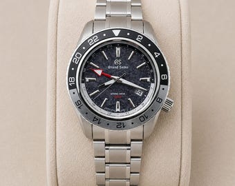 Classic Grand Seiko Men's Wrist Watch|Black Dial|43mm| Day-Date