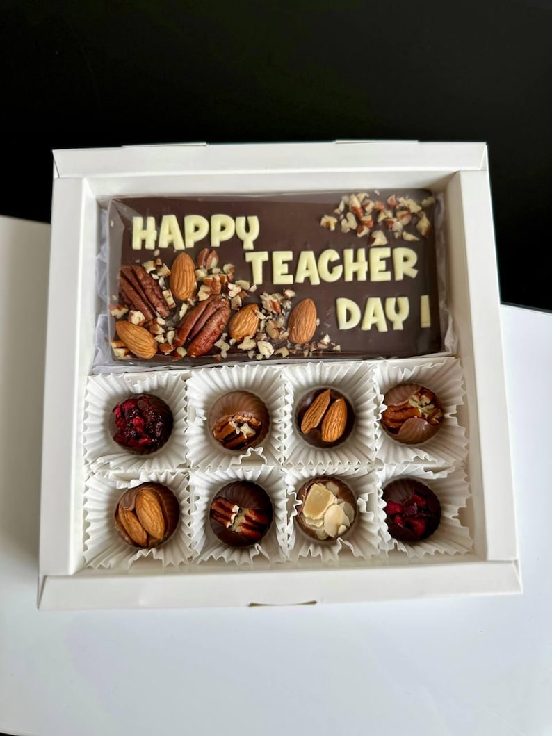 Happy Teacher’s Day Chocolate Gift Box – Dark Chocolate With Nuts