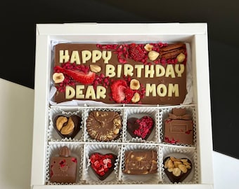 Happy Birthday Dear Mom Chocolate Bar - Custom Message Available - Chocolate Set