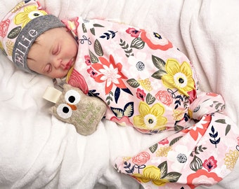 Floral Baby Swaddle Blanket, Newborn Girl Swaddle and Hat, Floral Blanket, Swaddle Blanket, infant Girl, Twins Swaddle Stretchy Knit Swaddle