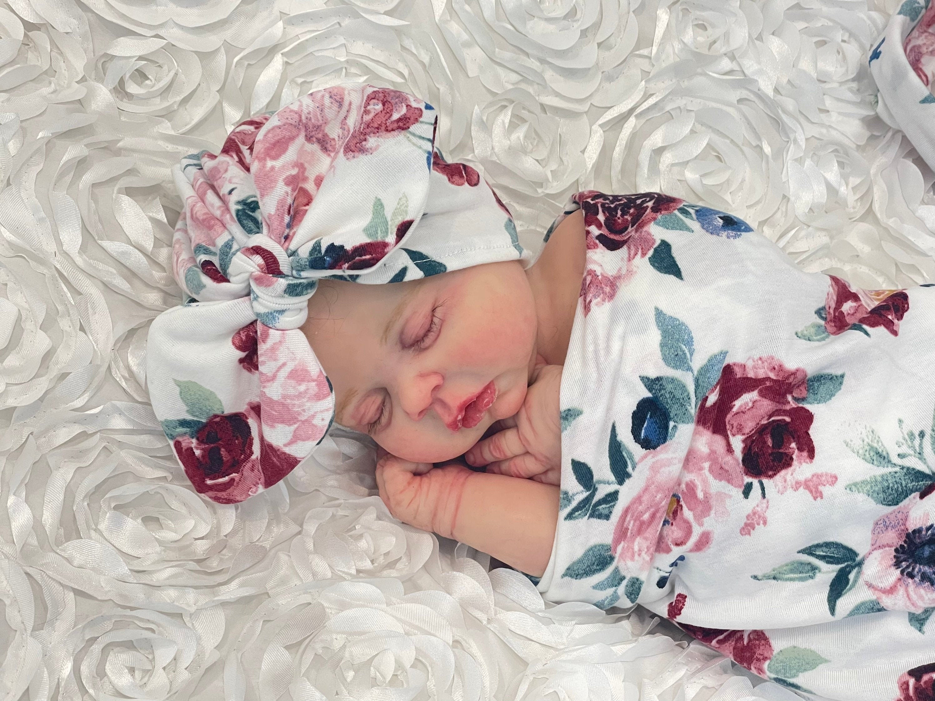 OWLOWLA Newborn Swaddle Set - Stretch Wrap Swaddle & Beanie Hat For Baby Boy Or Girl