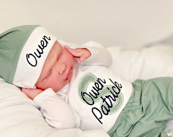 black gown for convocation