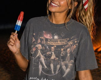 Camiseta "Festeje como se fosse 1776" da Comfort Colors, camiseta divertida para o 4 de julho, camiseta dos Pais Fundadores, Dia da Independência dos EUA, patriótica.