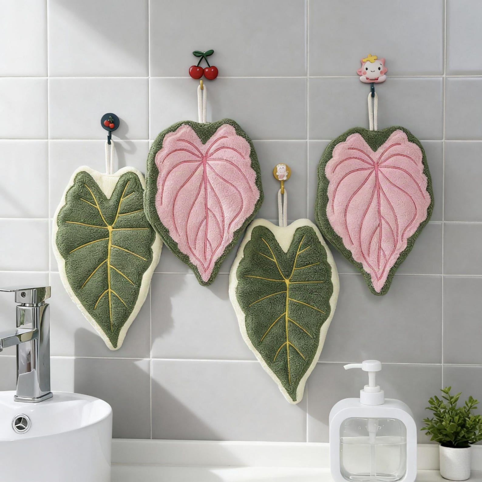 Modern Hanging Hand Towel, Home Leaf Hand Towels, Kitchen Hand Towel, Bathroom Towel, Gift for Nature Lovers, Gift for Her/Him, Housewarming - Pink and Green