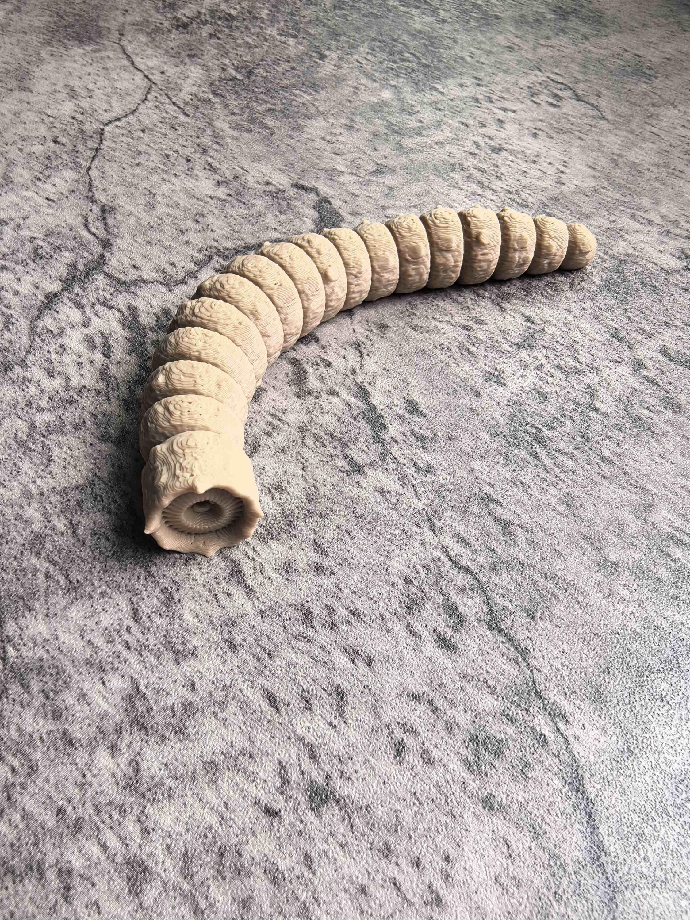 Flexible Dune Sandworm Toy –3D Printed Articulated Sci-fi Creature ...