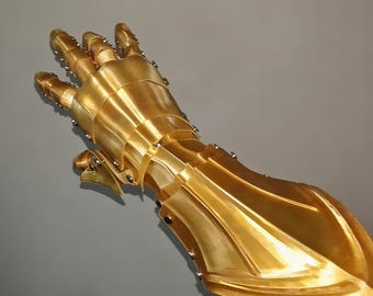 Gold Articulated Gauntlets with Movable Fingers | Medieval Fantasy Armor | Dark Knight Gothic Claws | LARP Cosplay Prop