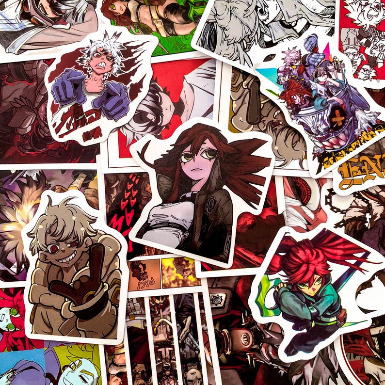 Puede incluir: Una colecci&oacute;n de pegatinas de estilo anime con varios personajes en poses din&aacute;micas. Las pegatinas muestran una gama de colores, incluyendo rojo, marr&oacute;n y azul, con ilustraciones detalladas y contornos audaces. Las pegatinas est&aacute;n sobre un fondo blanco.