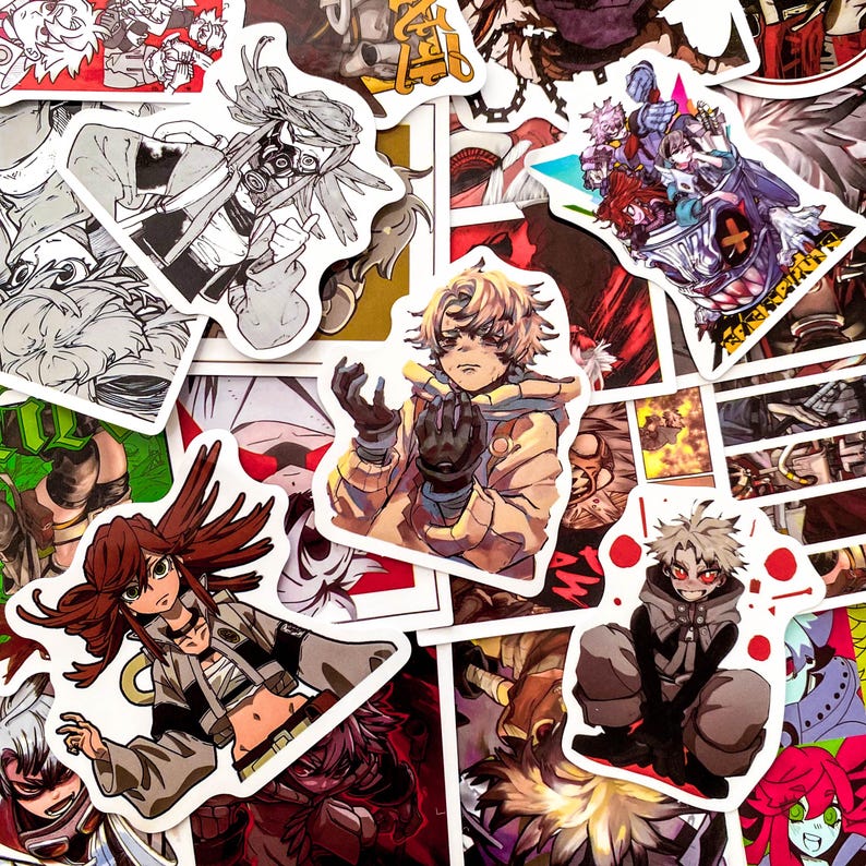 Puede incluir: Una colecci&oacute;n de pegatinas de estilo anime con varios personajes en poses din&aacute;micas. Las pegatinas muestran una gama de colores, incluyendo rojo, blanco, negro y beige. La obra de arte tiene un estilo de c&oacute;mic con contornos audaces y sombreado detallado.