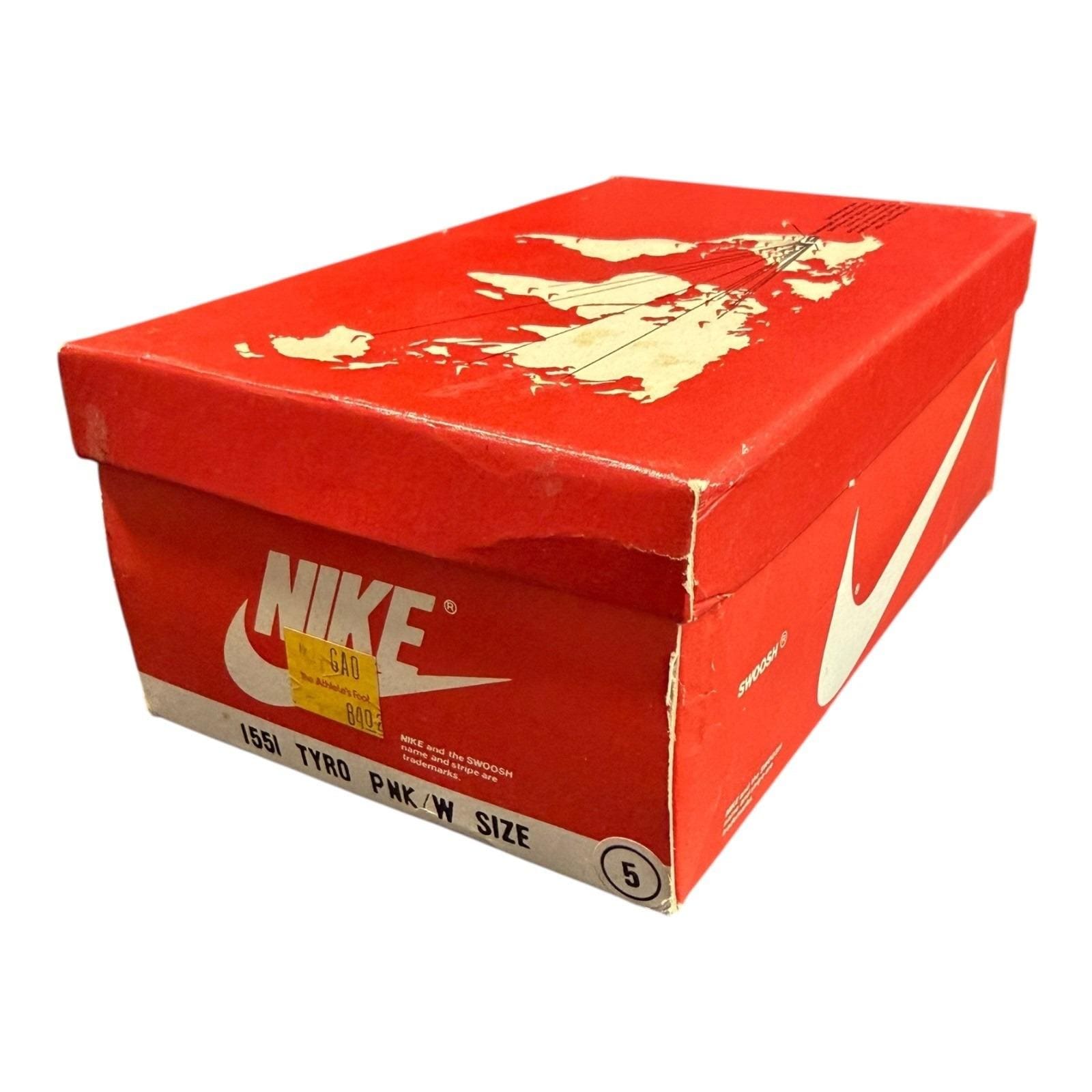 Nike shoe box vintage - Etsy 日本
