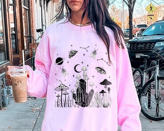 Sudadera Celestial Moth Mushroom / Sudadera Dark Cottagecore / Sudadera Whimsigoth / Ropa Emo / Ropa Alt / Ropa Gótica