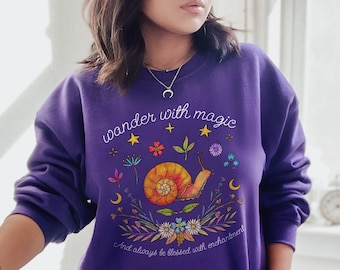 Sudadera de caracol botánico / Ropa de cabaña / Ropa de caracol caprichosa / Suéter de festival acogedor / Sudadera celestial con palabras