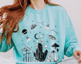 Sudadera Celestial Moth Mushroom / Sudadera Dark Cottagecore / Sudadera Whimsigoth / Ropa Emo / Ropa Alt / Ropa Gótica