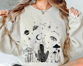 Sudadera Celestial Moth Mushroom / Sudadera Dark Cottagecore / Sudadera Whimsigoth / Ropa Emo / Ropa Alt / Ropa Gótica