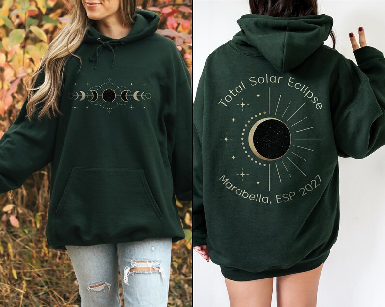 Sudadera personalizada con diseño de eclipse solar total / Sudadera con diseño de la trayectoria de la totalidad / Cuenta atrás para la totalidad / Sudadera celeste / Sudadera con diseño de las fases lunares y solares en astronomía Forest Green