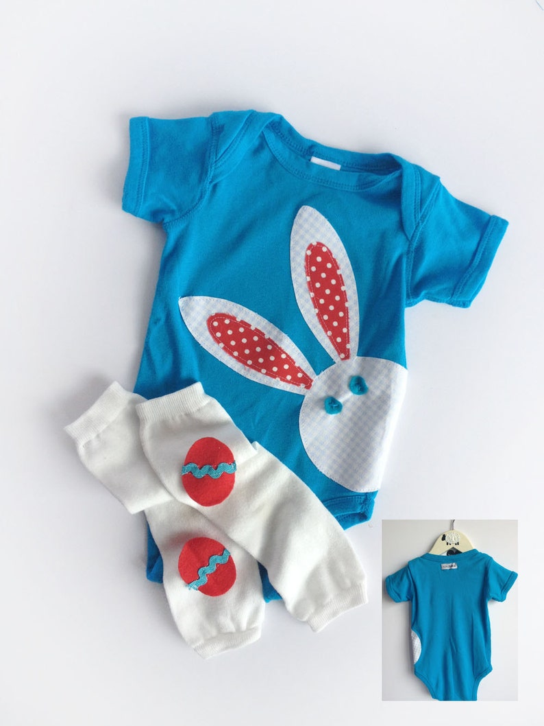 Bunny Applique Onesie main image 1