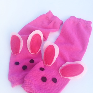Aquecedores de pernas para bebê com chinelo de coelho rosa