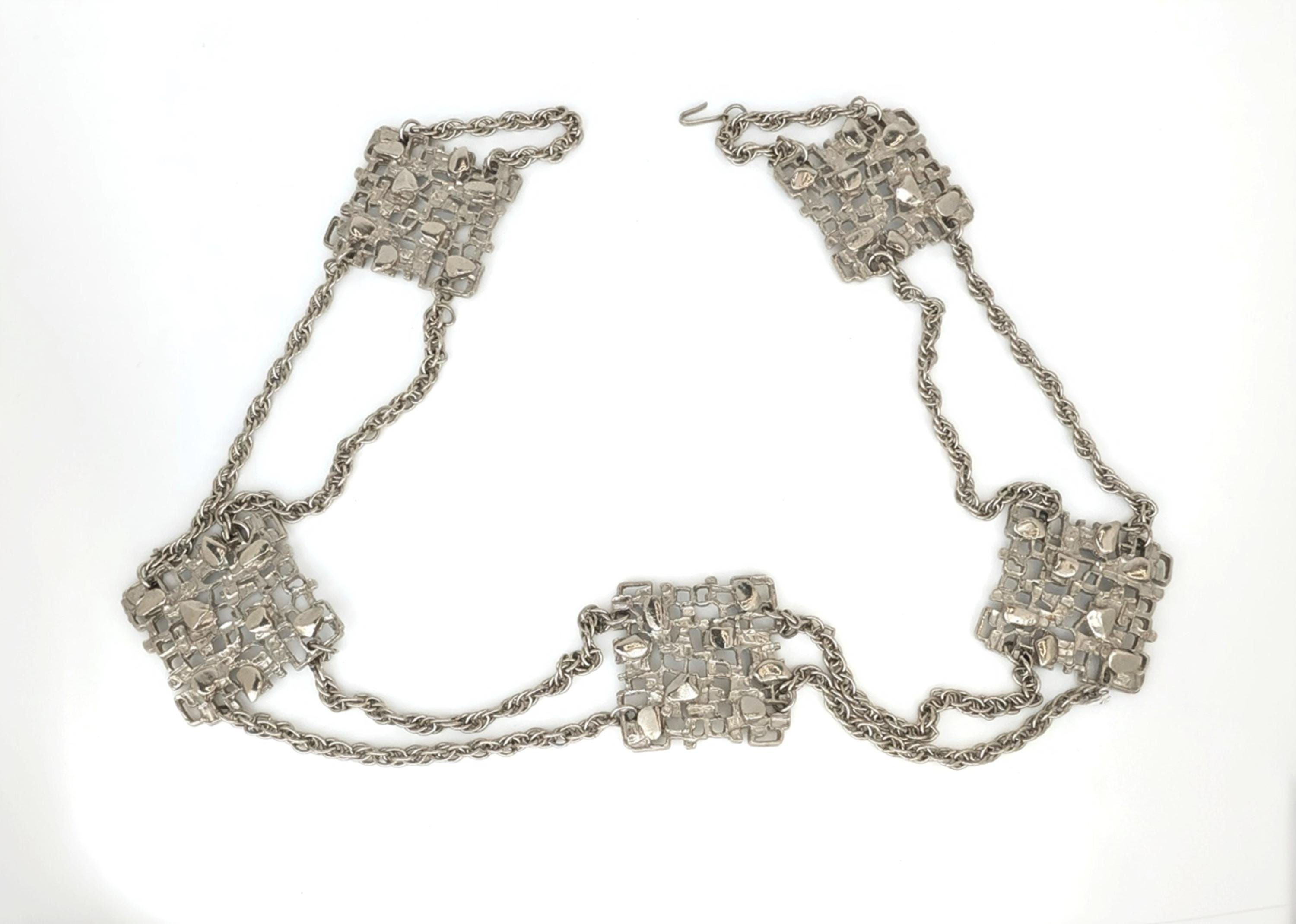 CELEBRITY NY Brutalist MCM Silver-Toned Waist Chain/Belt Adjustable Celebrity NY Silver Tone Chain Belt Brutalist Panels 29  main image 2
