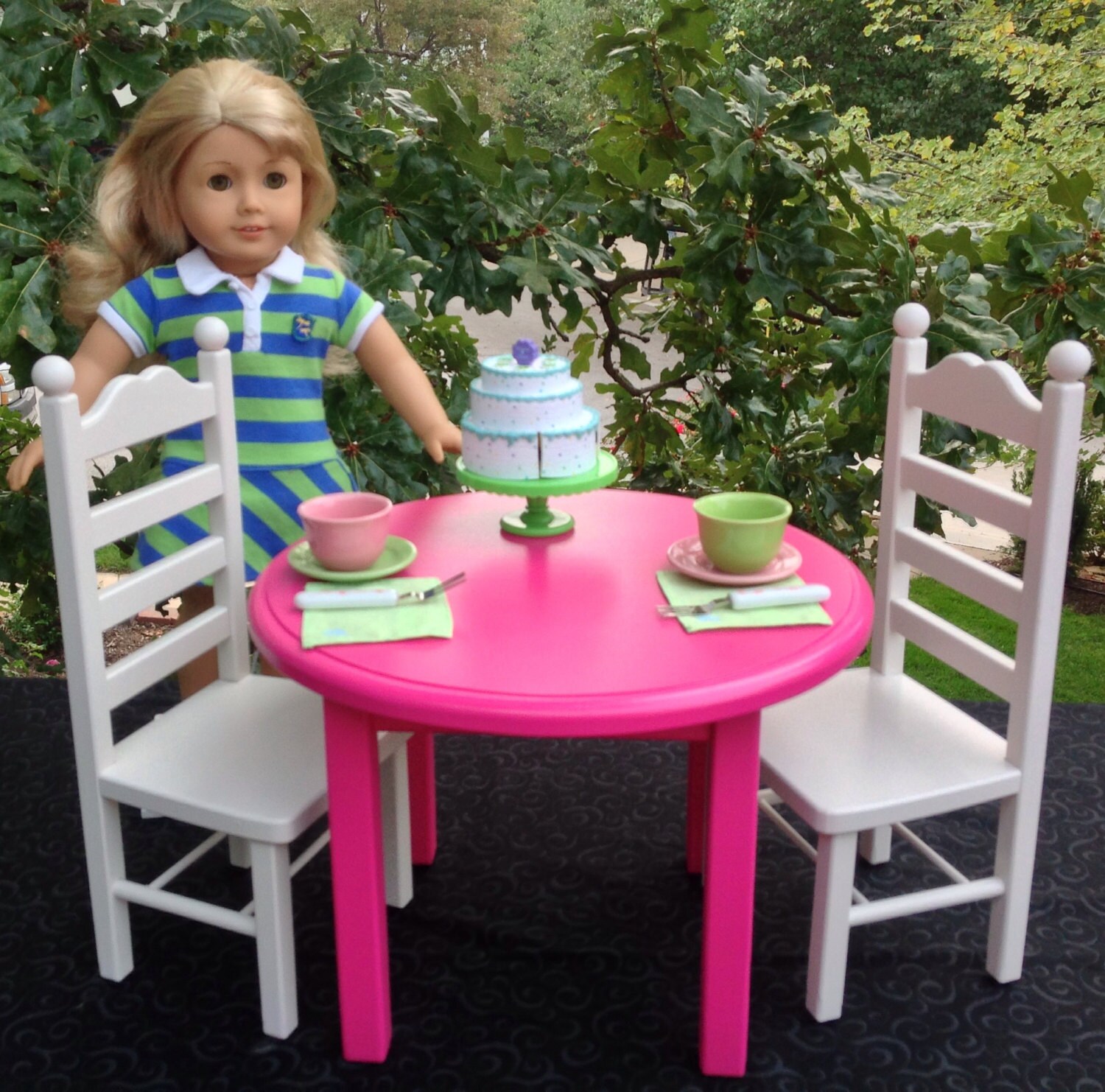 dolls table and chairs set