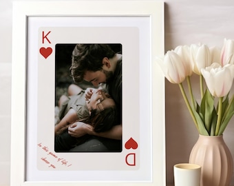 Arte mural de naipes con foto personalizada, regalo de impresión digital personalizado para ocasiones especiales, plantilla Canva y descarga digital.