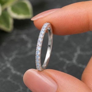 Naturlig månstens alliansring, Elegant stapelring för kvinnor, 14K vitguld bröllopsförlovningssmycken gåva, Juni födelsestensring