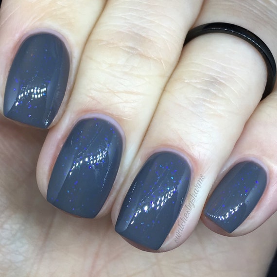 gray nail polish