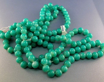 150 VINTAGE JAPANESE GLASS beads / 8mm  jadeite  green  beads /  vintage beads No.001234