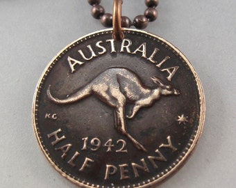 AUSTRALIAN  necklace. Australia kangaroo coin pendant  jewelry. PENNY. aussie. No.00681