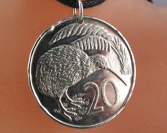 NIEUW-ZEELAND Sieraden. Nieuw-Zeelandse kiwivogelketting. Cadeau voor vogelliefhebber. Nieuw-Zeelandse muntketting. Boho-sieraden nr. 00882