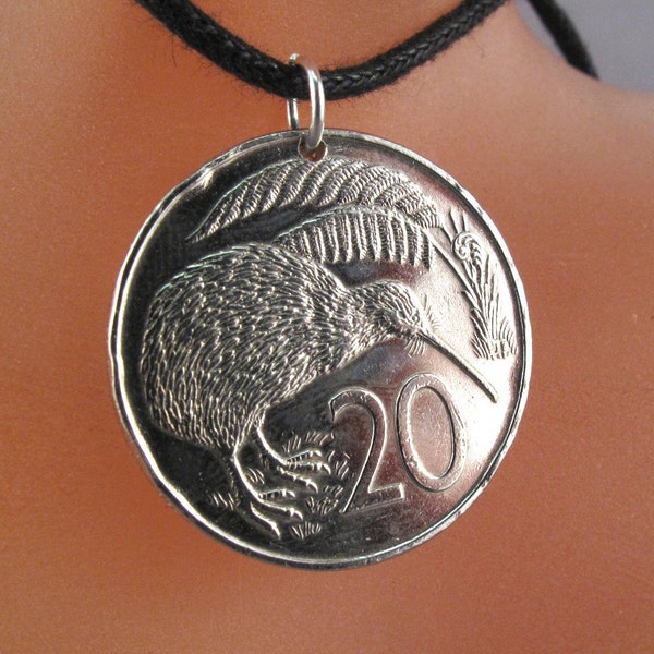 NEW ZEALAND Jewelry. New Zealand  kiwi bird necklace. Bird Lover Gift. New Zealand Coin Necklace. Boho Jewelry  No.00882