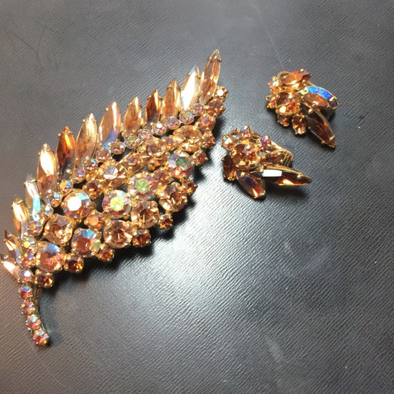 Sherman Brooch and Earrings . Topaz Sherman Leaf